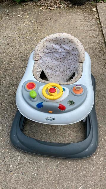 Loopwagen voor baby beschikbaar voor biedingen