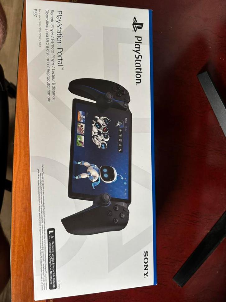 Playstation Portal Remote-Player + Case, Games en Spelcomputers, Spelcomputers | Sony PlayStation 5, Nieuw, Playstation 5, Ophalen of Verzenden