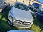 Mercedes A-Klasse 180d 2019, Auto's, Mercedes-Benz, 4 cilinders, 1445 kg, Leder, Bedrijf
