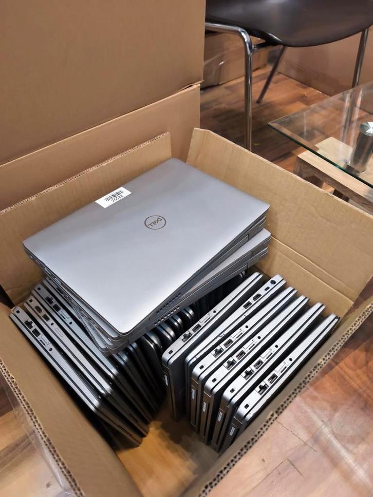 PC-computerset voor reseller 0 ️ 23,4 ️ 6 ️ 6 7 ️ 6 ️ 7 ️ 7, Computers en Software, Windows Laptops, Zo goed als nieuw, SSD, Ophalen of Verzenden