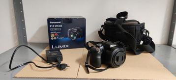 Panasonic FZ200, Audio, Tv en Foto, Compact, Ophalen of Verzenden, Zo goed als nieuw, Overige Merken