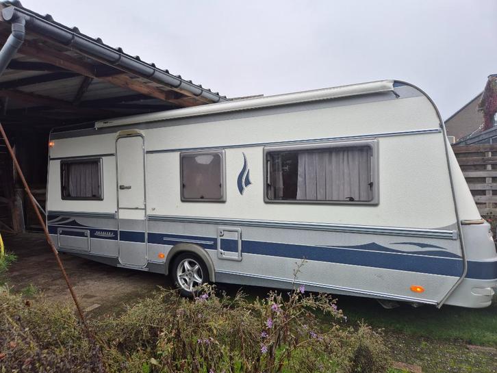 Fendt diamant 560: voor de snelle beslissers., Caravans en Kamperen, Caravans, Particulier, tot en met 4, Fendt, 2 aparte bedden