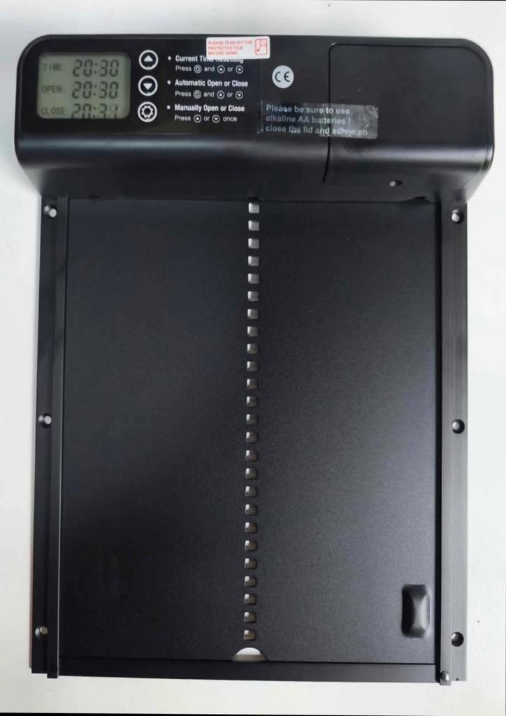 Porte poulailler automatique - en métal et programmable, Computers en Software, Serverkasten, Ophalen of Verzenden