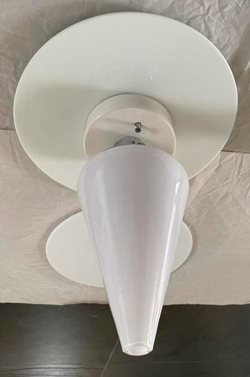 Vintage Artemide plafondlamp beschikbaar voor biedingen