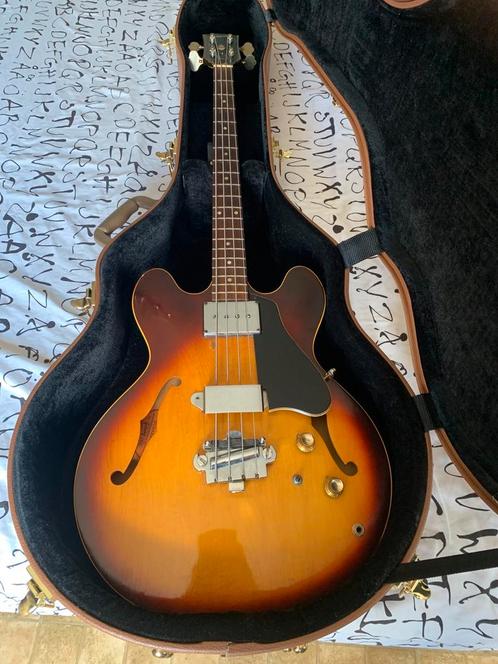 GIBSON EB-2 1967 origineel goede staat met kist s/n 63407, Muziek en Instrumenten, Snaarinstrumenten | Gitaren | Elektrisch, Zo goed als nieuw