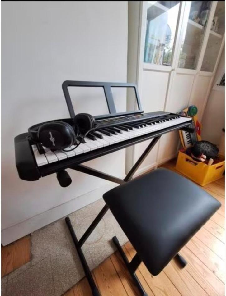 Synthétiseur Yamaha, Musique & Instruments, Claviers, Comme neuf, Autres nombres, Yamaha, Avec pied, Enlèvement