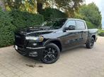 Dodge Ram Model 2025 Laramie Night premium €68.900 ,- exc, Auto's, Dodge, Automaat, Zwart, Particulier, SUV of Terreinwagen