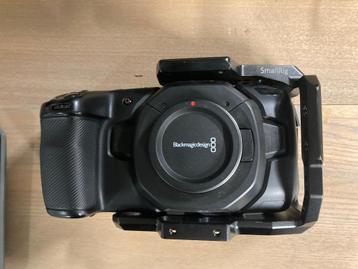 Blackmagic Pocket Cinema 4K MFT met cage beschikbaar voor biedingen