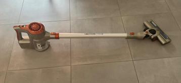 TurboCyclonic Hybrid Stofzuiger, weinig gebruikt, te koop. beschikbaar voor biedingen