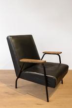 Fauteuil „Rio” van Pierre Guariche, Ophalen