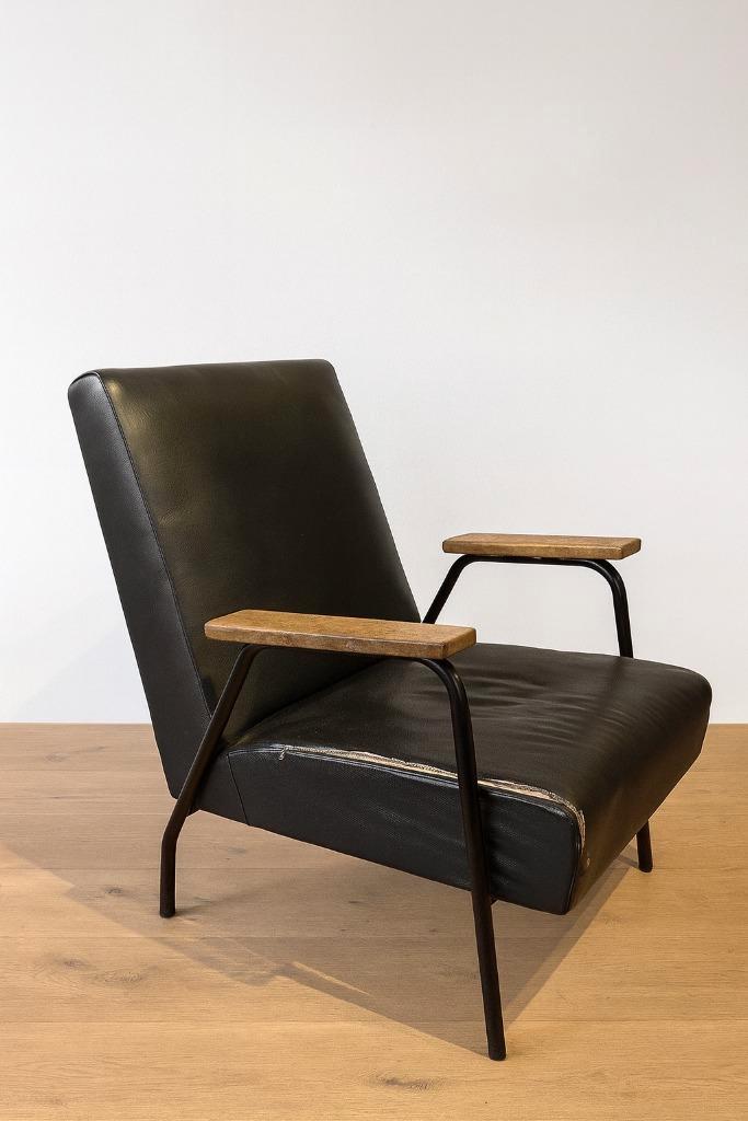 Fauteuil „Rio” van Pierre Guariche, Antiek en Kunst, Antiek | Meubels | Stoelen en Sofa's, Ophalen
