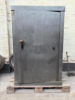Kluis, Huis en Inrichting, Brandblussers en Brandkasten, Ophalen, Gebruikt, Brandkast