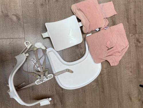 Complete peuterset tripp trap stokke, Kinderen en Baby's, Kinderstoelen, Zo goed als nieuw, Meegroeistoel, Afneembaar eetblad
