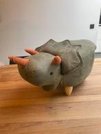 Feel furniture - Dino poef - triceratops, Minder dan 50 cm, 75 tot 100 cm, Zo goed als nieuw, Ovaal
