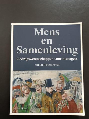 Mens en samenleving van Adelien Decramer beschikbaar voor biedingen