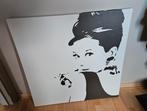 Audrey Hepburn canvas, Ophalen