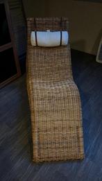 Rotan ligstoel, Ophalen