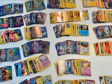 Pokemon kaarten (fake) - +1.000 kaarten - ENG/SP/FR beschikbaar voor biedingen