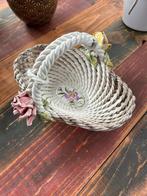 Kleine ovale mand met rozen - porselein, Antiek en Kunst, Antiek | Porselein, Ophalen of Verzenden