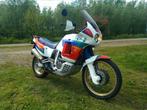 Honda xrv750 africa twin RD04, Motos, Motos | Honda, Particulier, 2 cylindres, Plus de 35 kW, Enduro