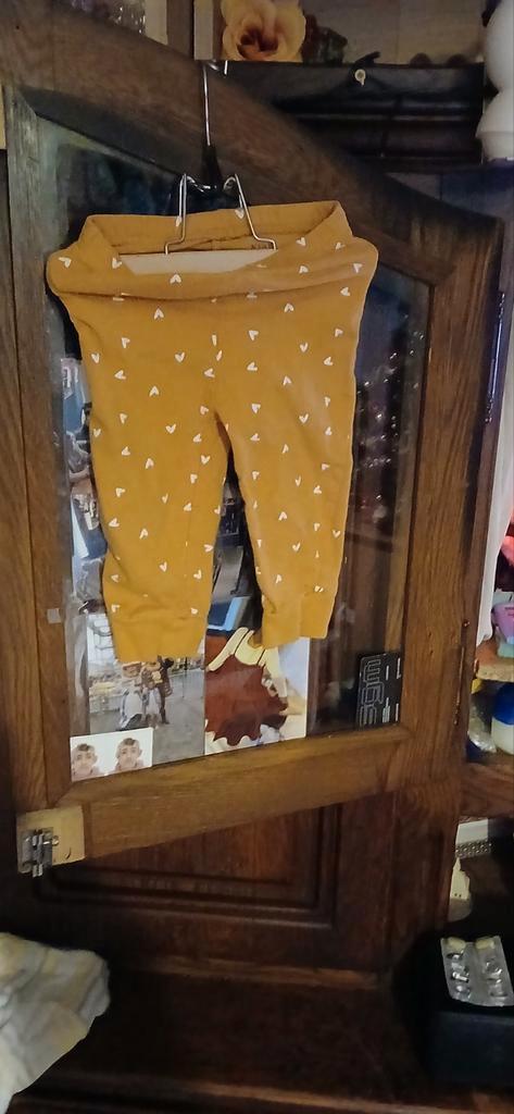 Pentalon bebe fille 18 moi vous l’acheter sur vinted voir la, Kinderen en Baby's, Babykleding | Maat 56, Gebruikt, Meisje, Ophalen of Verzenden