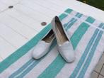 Damesschoen, wit, leder, Kleding | Dames, Ophalen of Verzenden, Zo goed als nieuw, Wit
