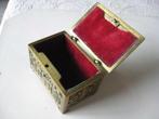 boîte ancienne en laiton, Antiquités & Art, Envoi