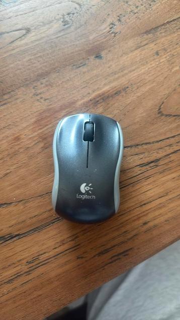 Logitech computermuis beschikbaar voor biedingen