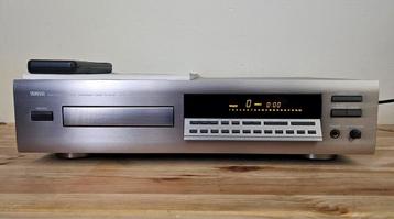 Yamaha CDX-860 cd speler top model beschikbaar voor biedingen