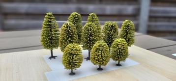set met 10 stuks mooie bomen voor H0 modelbaan beschikbaar voor biedingen