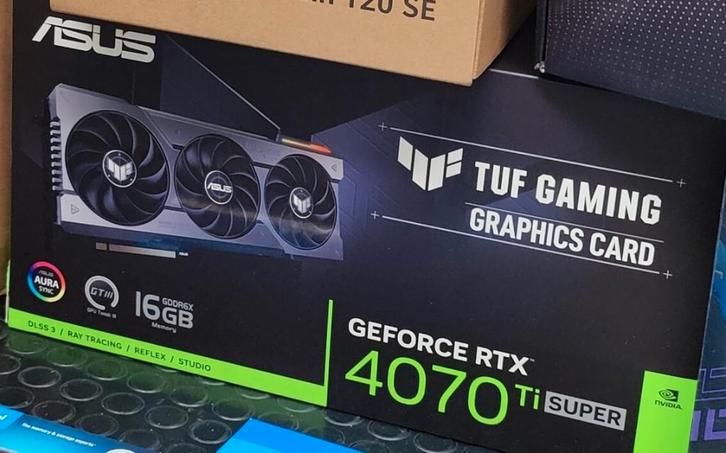 Carte Graphique ASUS 4070ti Super 16Go-Garantie juillet 2026, Informatique & Logiciels, Cartes vidéo, Comme neuf, Nvidia, PCI-Express 5.0