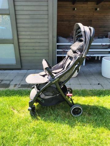 Lionelo Julie One Buggy Grijs met Altabebe regenhoes  beschikbaar voor biedingen