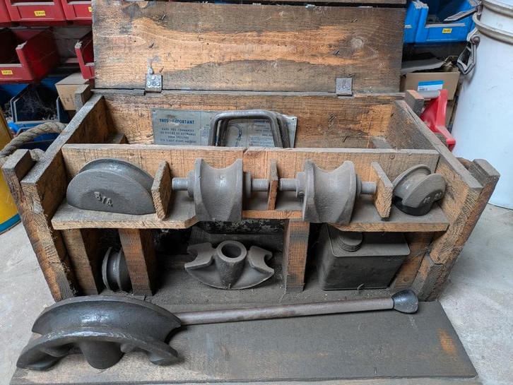 Draagbare plooipomp Précise – compleet in houten kist, Doe-het-zelf en Bouw, Gereedschap | Handgereedschap, Gebruikt, Ophalen