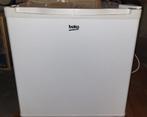mini koelkast BEKO, Elektronische apparatuur, Vrieskast, Vrijstaand, Minder dan 60 cm, Zo goed als nieuw
