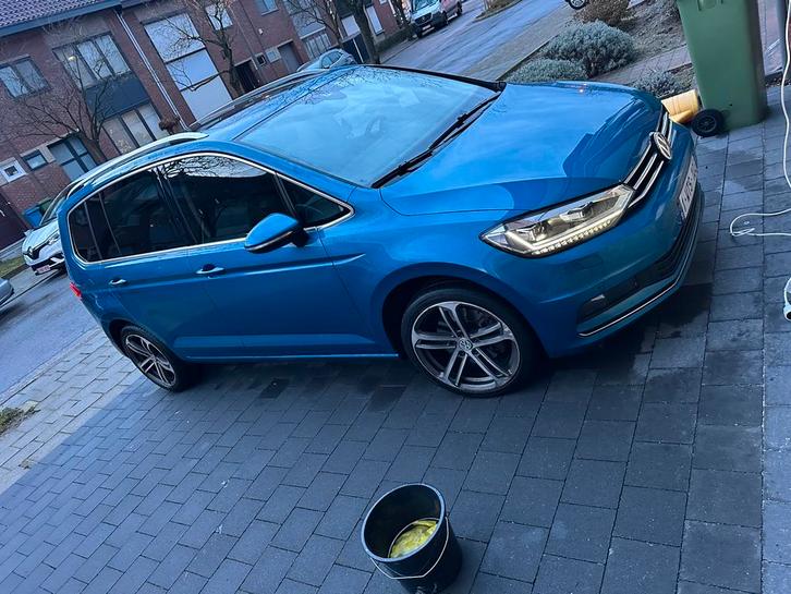 VW Touran 7 zit 1.6tdi 135.111km, Autos, Volkswagen, Particulier, Touran, ABS, Phares directionnels, Régulateur de distance, Airbags