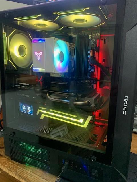 Budget Gaming PC i5-7de gen - 750gb SSD, Informatique & Logiciels, Ordinateurs de bureau, Comme neuf, 3 à 4 Ghz, SSD, 8 GB, Avec carte vidéo