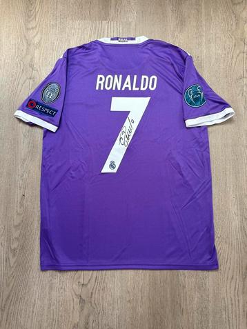 Gesigneerd shirt Cristiano Ronaldo beschikbaar voor biedingen