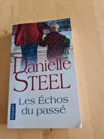 Les Échos du passé - Danielle STEEL, Livres, Comme neuf, Enlèvement ou Envoi