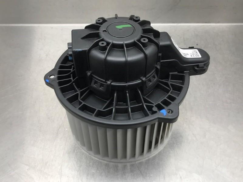 KACHEL VENTILATORMOTOR Hyundai Sonata (01-2005/12-2010), Gebruikt, Hyundai