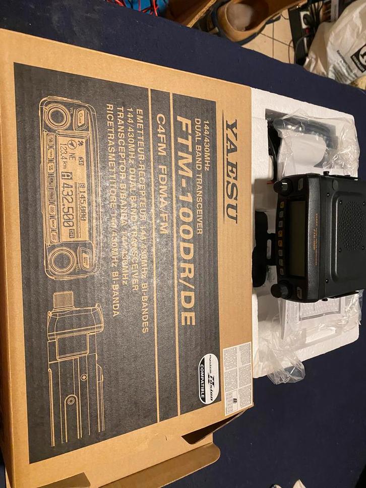 Yeasu FTM-100DE, Télécoms, Émetteurs & Récepteurs, Comme neuf, Émetteur et Récepteur, Enlèvement