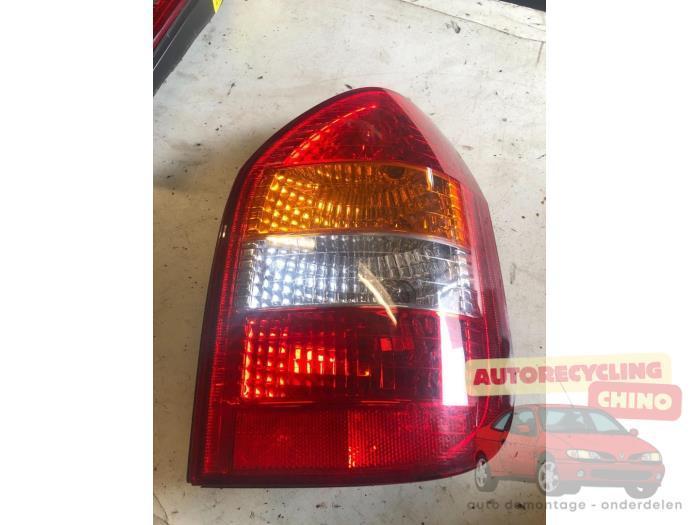 Achterlicht rechts van een Opel Zafira, Auto-onderdelen, Verlichting, Opel, Gebruikt, 3 maanden garantie, Ophalen of Verzenden
