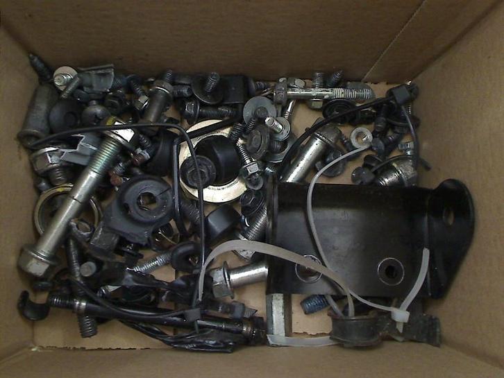 BOULON Kymco Agility 50 16+ 2021-2023 (E5) (01-2021/12-2023), Motos, Pièces | Autre, Utilisé