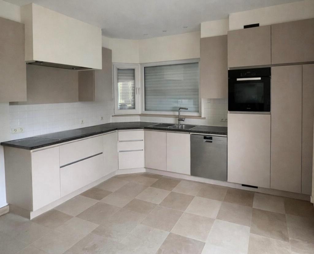 Keuken, Huis en Inrichting, Keuken | Complete keukens, Gebruikt, Hoekkeuken, Crème, Graniet of Steen, Greeploos, Ophalen