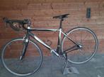 Prachtige Trek koersfiets voor SPOTPRIJS !!, Fietsen en Brommers, Fietsen | Racefietsen, Ophalen of Verzenden