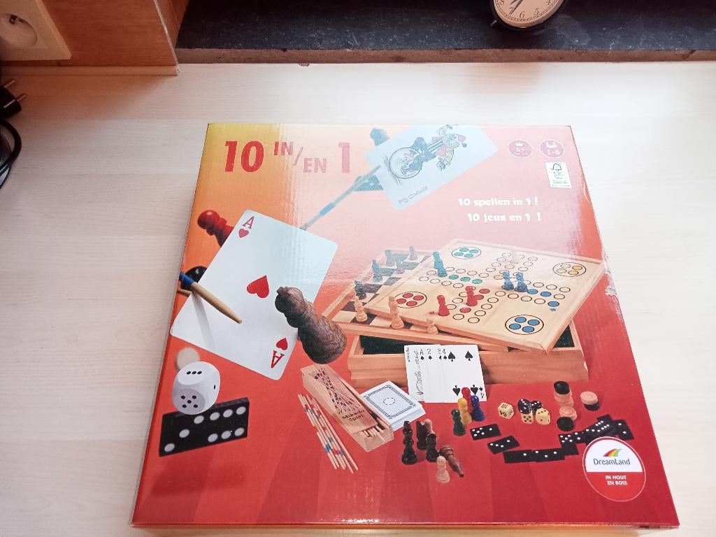 Jeu de plateau en bois 10 en 1, Enlèvement, Comme neuf