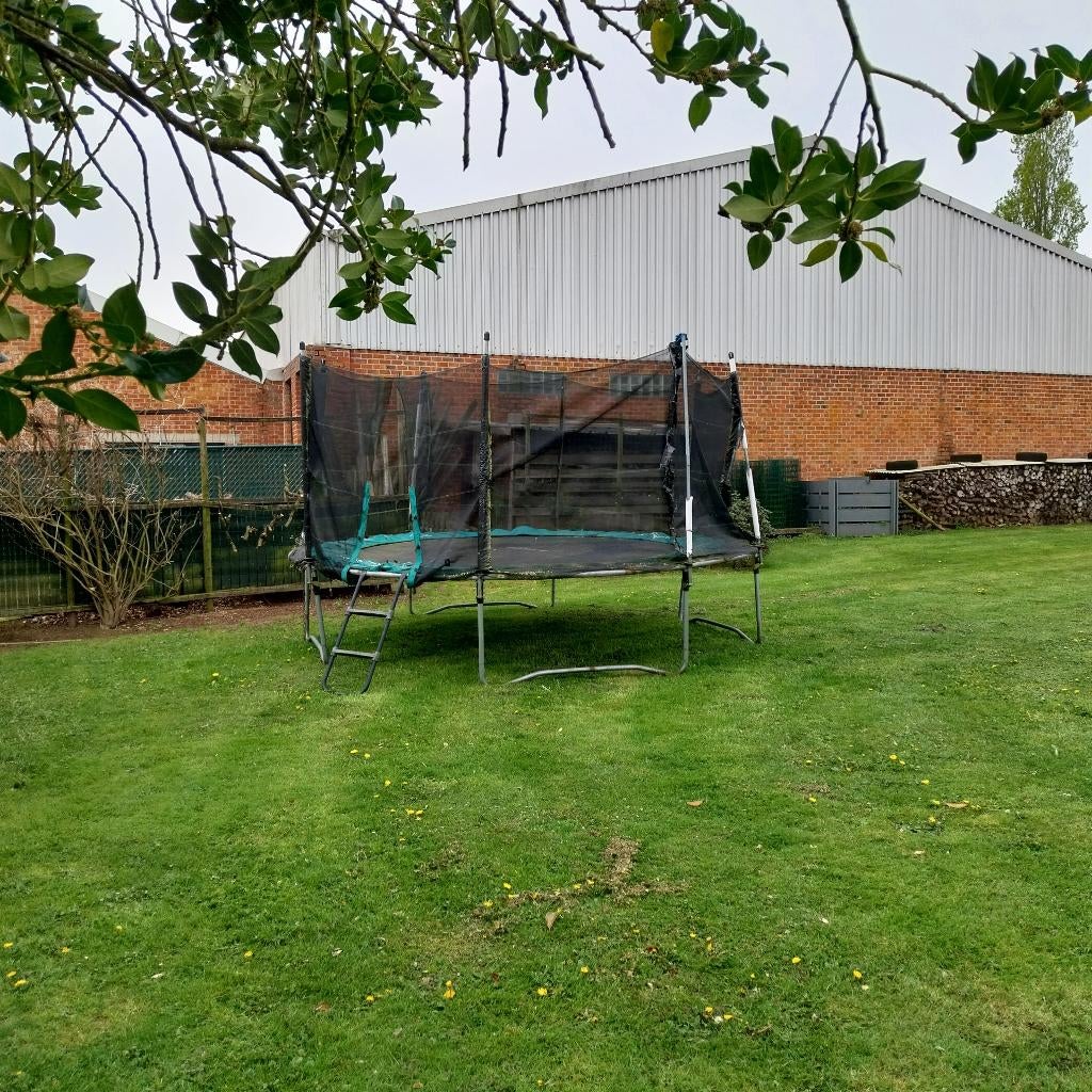 Gratis trampoline, Ophalen, Gebruikt