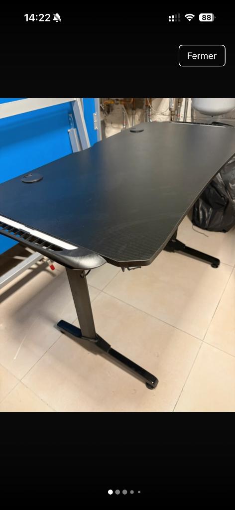 Bureaux PC gamer, Ophalen, Zo goed als nieuw