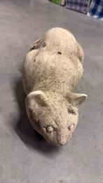 Tuinbeeld liggende poes, Ophalen, Zo goed als nieuw