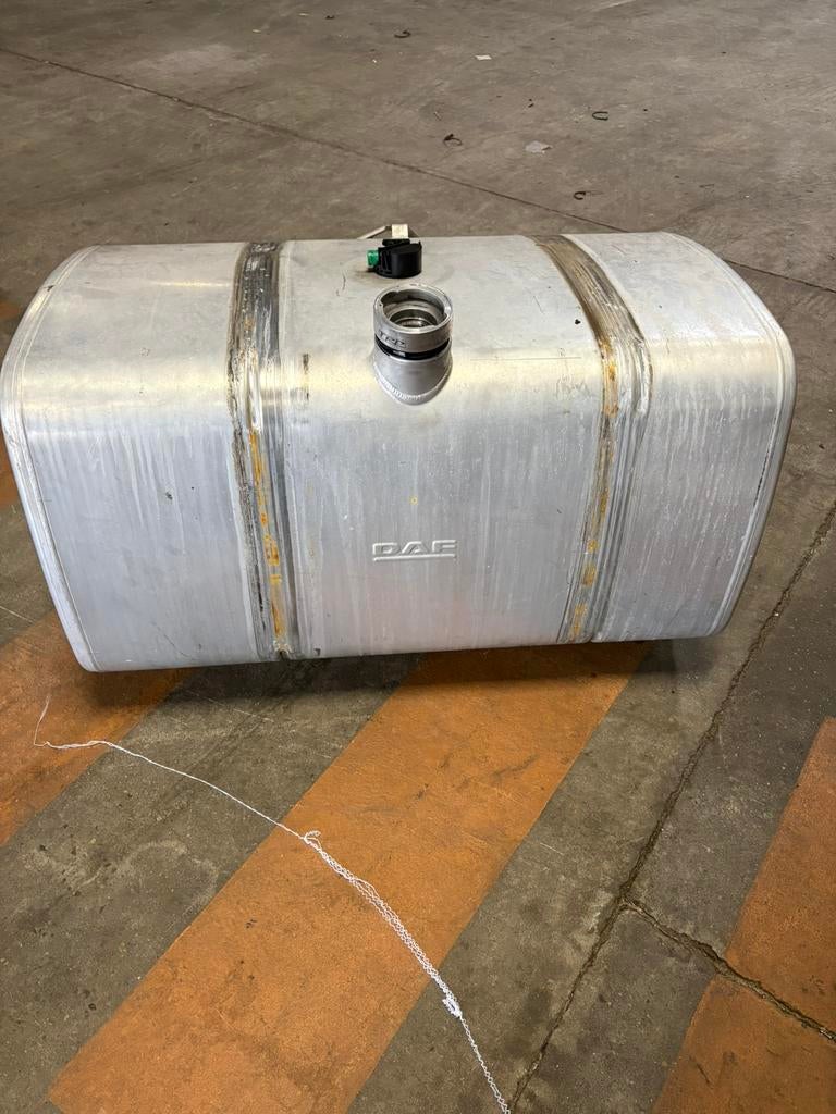 Mazouttank daf, Ophalen, DAF