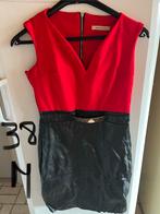Jurk half stof/half leer, Kleding | Dames, Jurken, Zo goed als nieuw, Knielengte, Rood, Ophalen